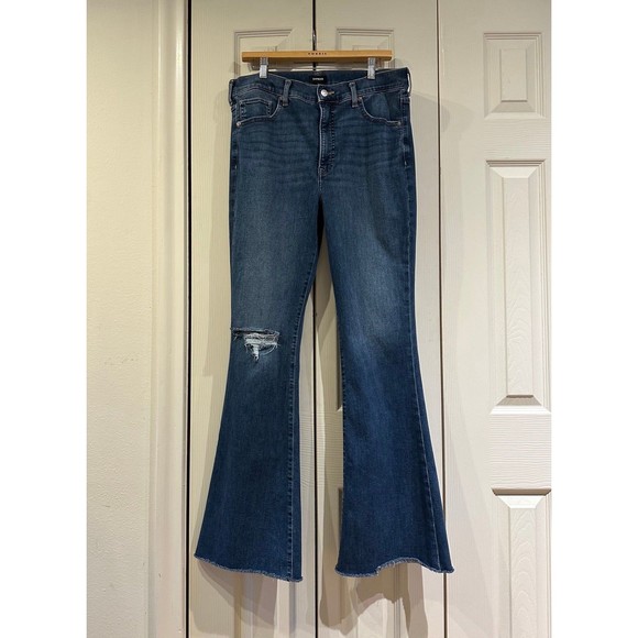 EXPRESS High Rise Flare Supersoft Ripped Knee Raw Hem Bell Bottom Stretch Jeans - Picture 2 of 11